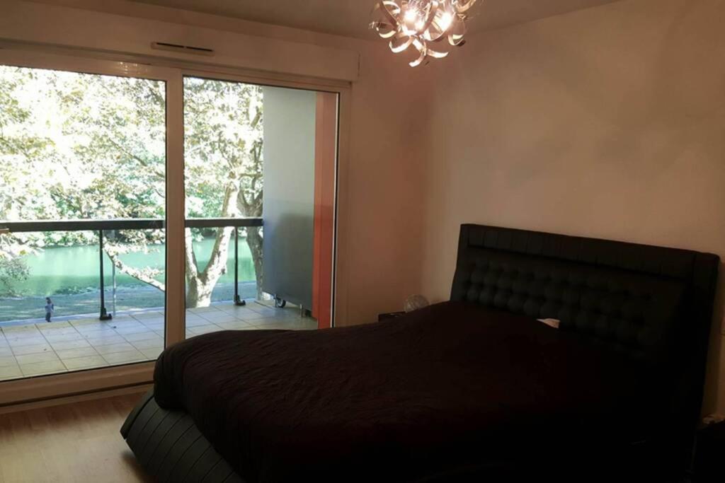 Superbe Duplex Au Nouveau Bassin Avec Vue Superbe Mulhouse Bagian luar foto
